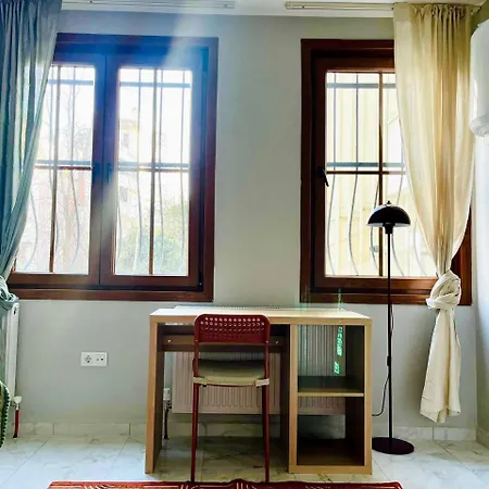 Nest Apartment